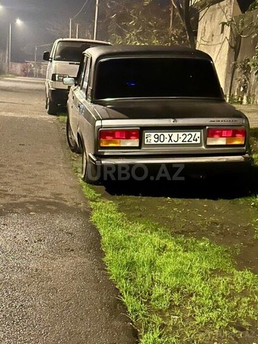 LADA (VAZ) 2107-5