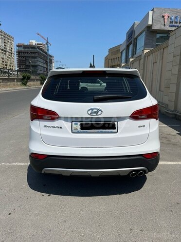 Hyundai Santa Fe-10