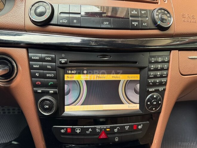 Mercedes E 350-18