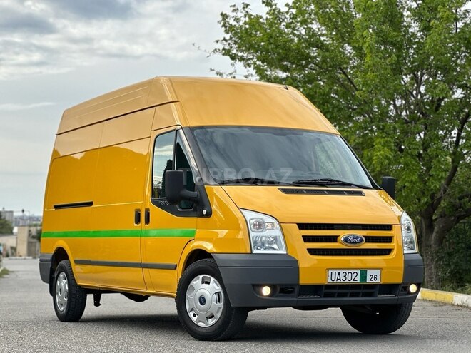 Ford Transit-2