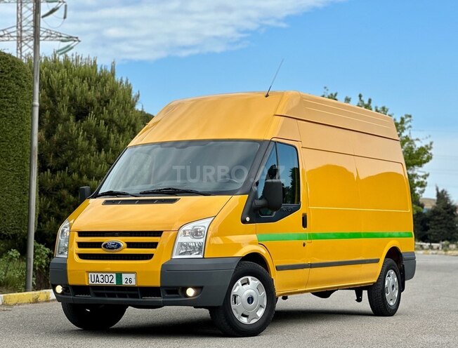 Ford Transit-1