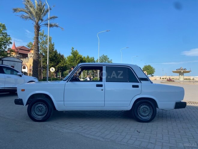 LADA (VAZ) 2107-6