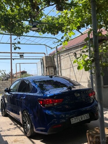 Kia Rio-10