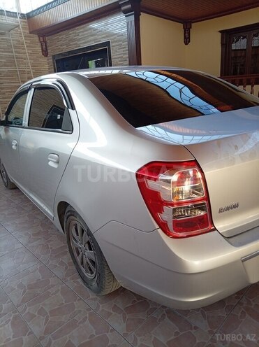 Chevrolet Cobalt-6