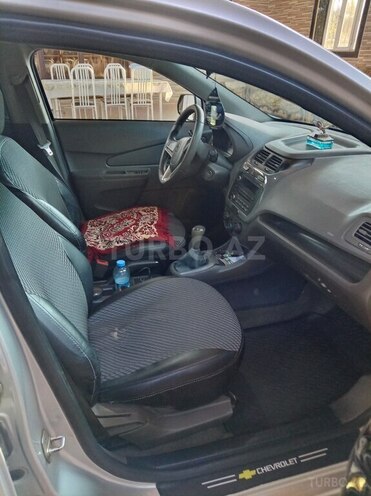 Chevrolet Cobalt-9