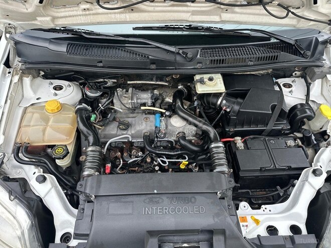 Ford Transit Connect-7