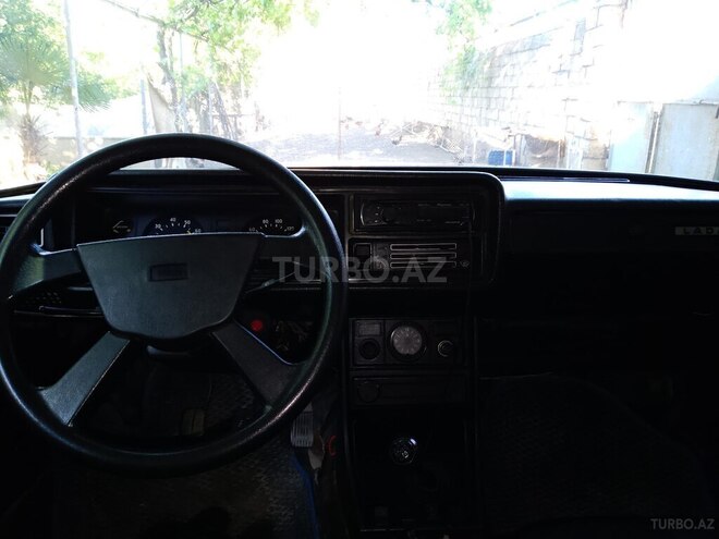 LADA (VAZ) 2107-9