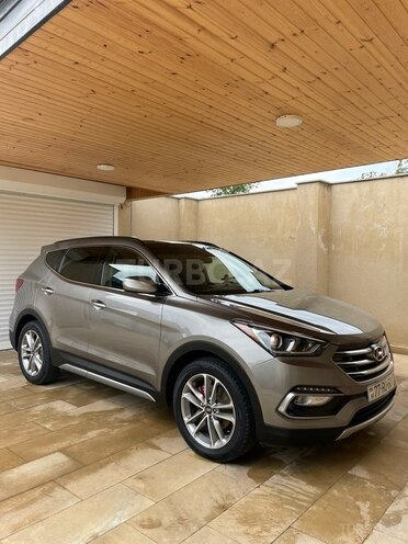 Hyundai Santa Fe-3