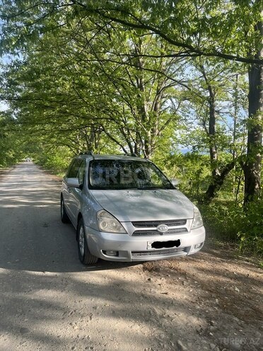 Kia Carnival-8