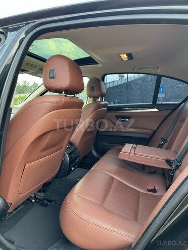 BMW 528-15