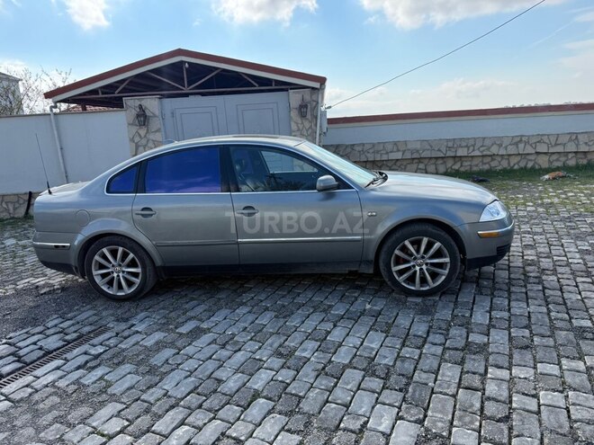 Volkswagen Passat-3
