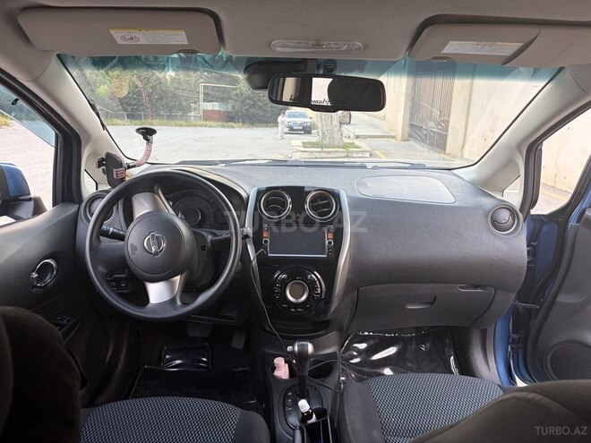 Nissan Note-7
