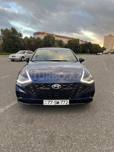 Hyundai Sonata-1