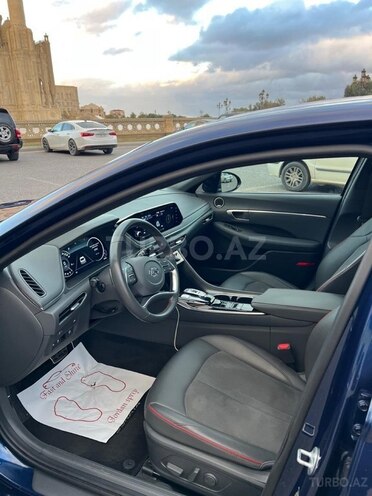 Hyundai Sonata-8
