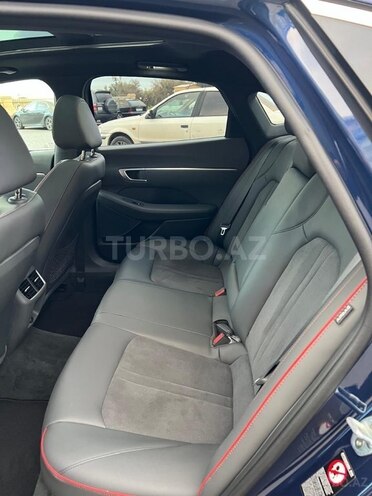Hyundai Sonata-5