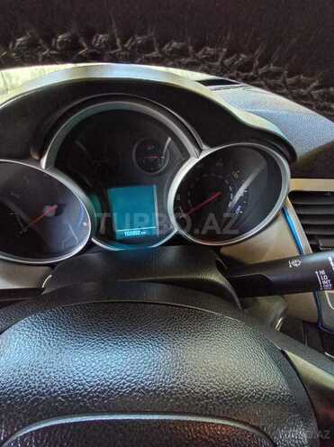 Chevrolet Cruze-8