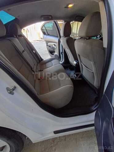 Chevrolet Cruze-7