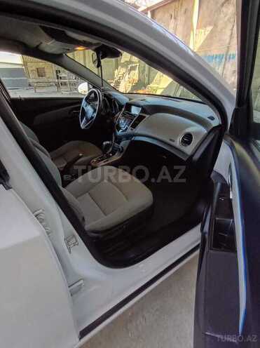 Chevrolet Cruze-5