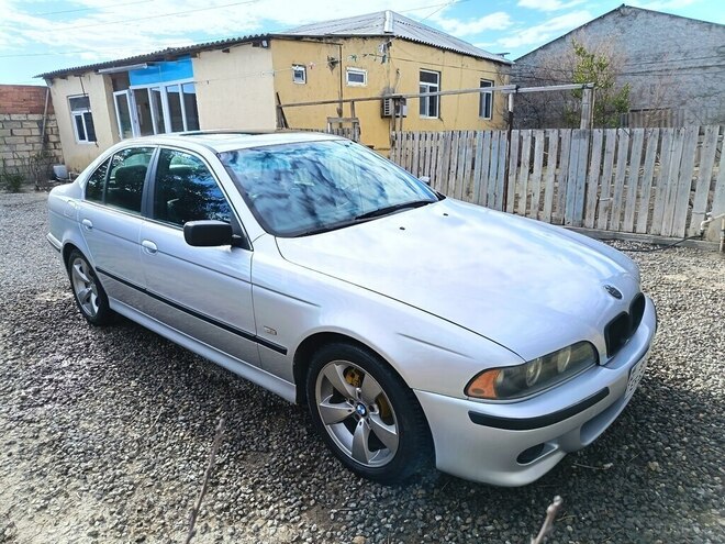 BMW 525-5