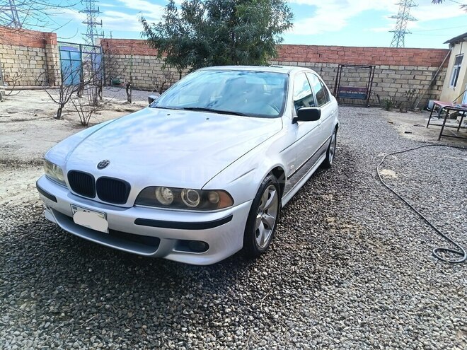 BMW 525-4