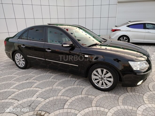 Hyundai Sonata-5