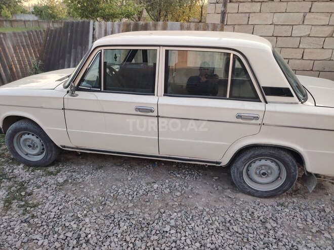LADA (VAZ) 2106-2
