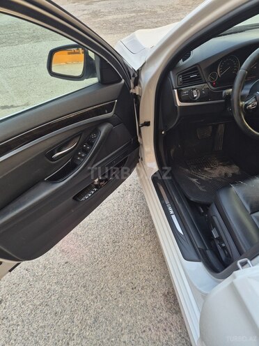BMW 528-11