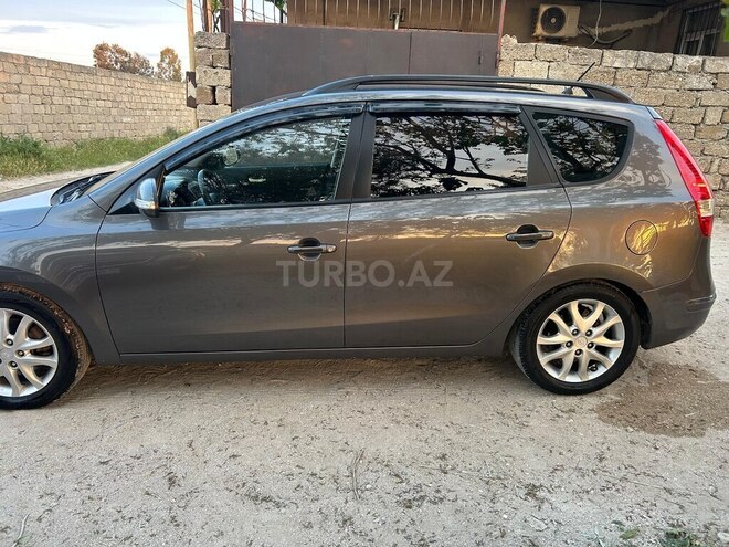 Hyundai i30-10