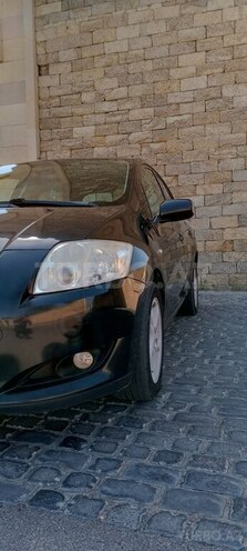 Toyota Auris-4