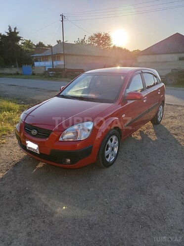 Kia Rio-5