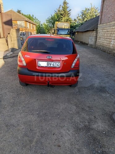 Kia Rio-8