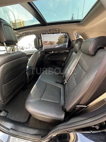 Kia Sorento-8