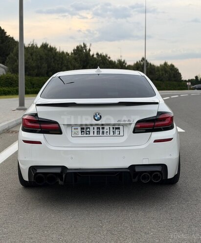BMW 528-9