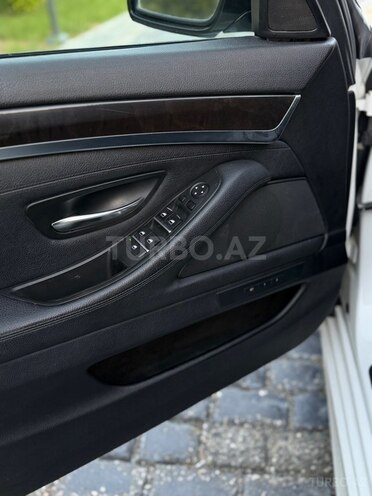 BMW 528-15