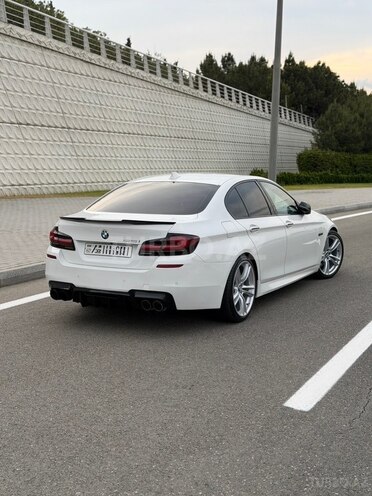 BMW 528-12