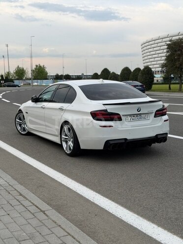 BMW 528-10