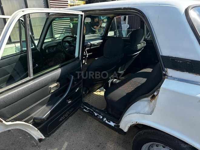 LADA (VAZ) 21011-8