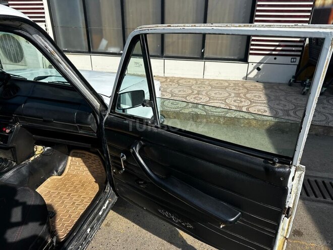 LADA (VAZ) 21011-10