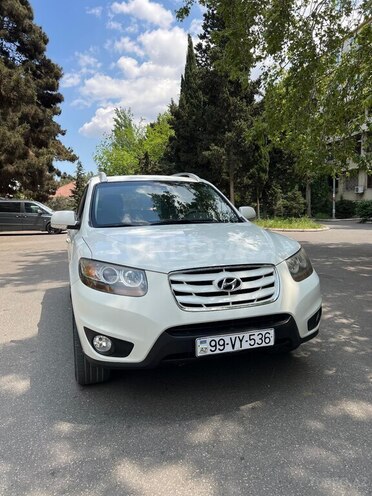 Hyundai Santa Fe-2