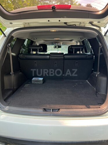 Hyundai Santa Fe-10