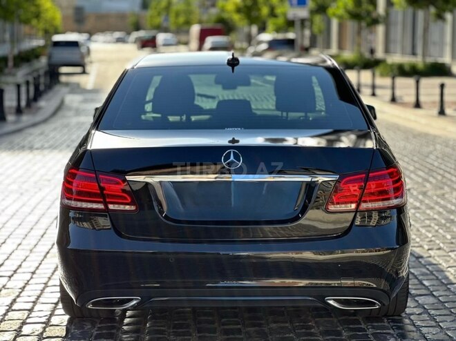 Mercedes E 220 2015, 270,000 km - 2.1 l - Bakı