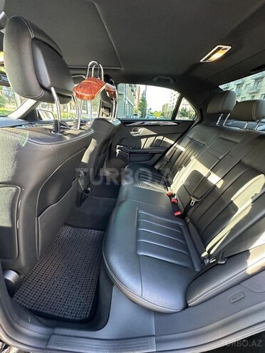 Mercedes E 220 2015, 270,000 km - 2.1 l - Bakı