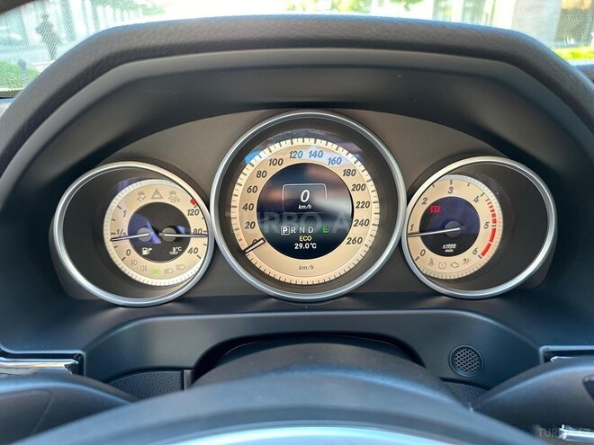 Mercedes E 220 2015, 270,000 km - 2.1 l - Bakı