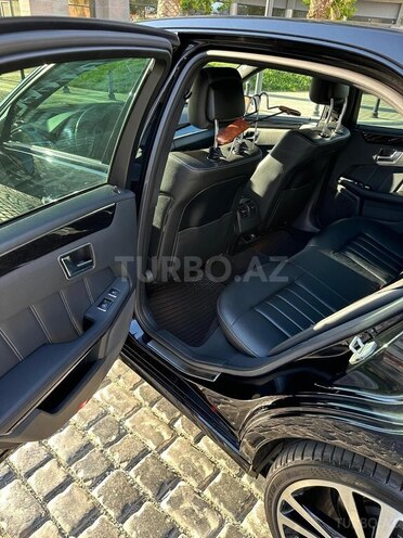Mercedes E 220 2015, 270,000 km - 2.1 l - Bakı