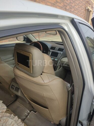 Toyota Camry-3