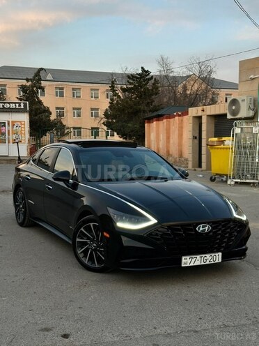 Hyundai Sonata-2