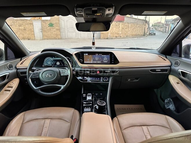 Hyundai Sonata-8