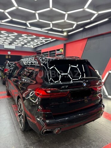 BMW X7-3