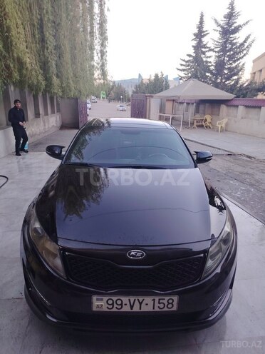Kia Optima-1