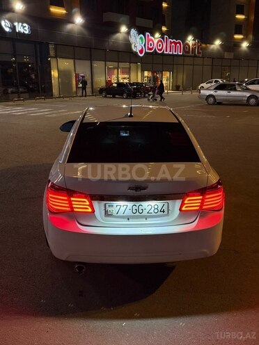 Chevrolet Cruze-2